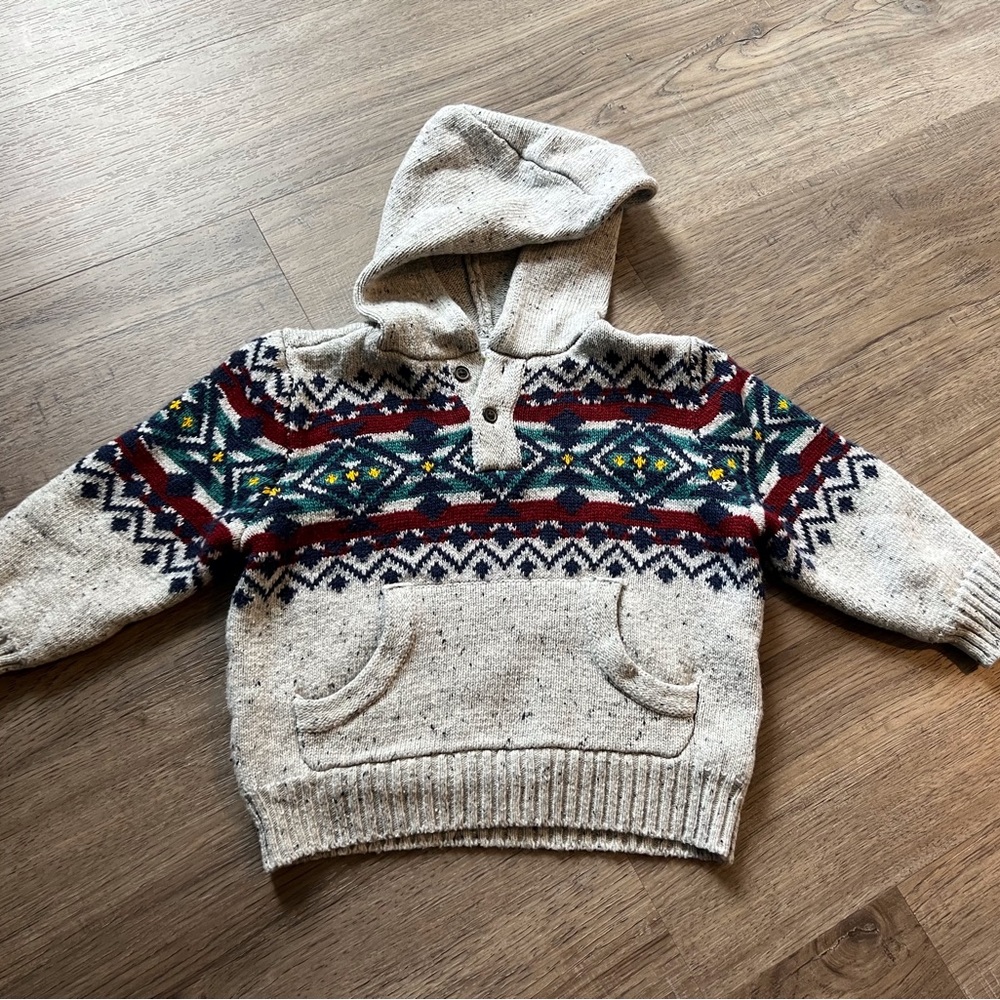 Hooded sweater, size 2t, great condition